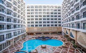 Azal Pyramids Hotel  4*